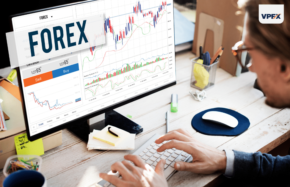 Read more about the article Low-Cost vs High-Tech: What Traders Should Expect from Brokers in 2025